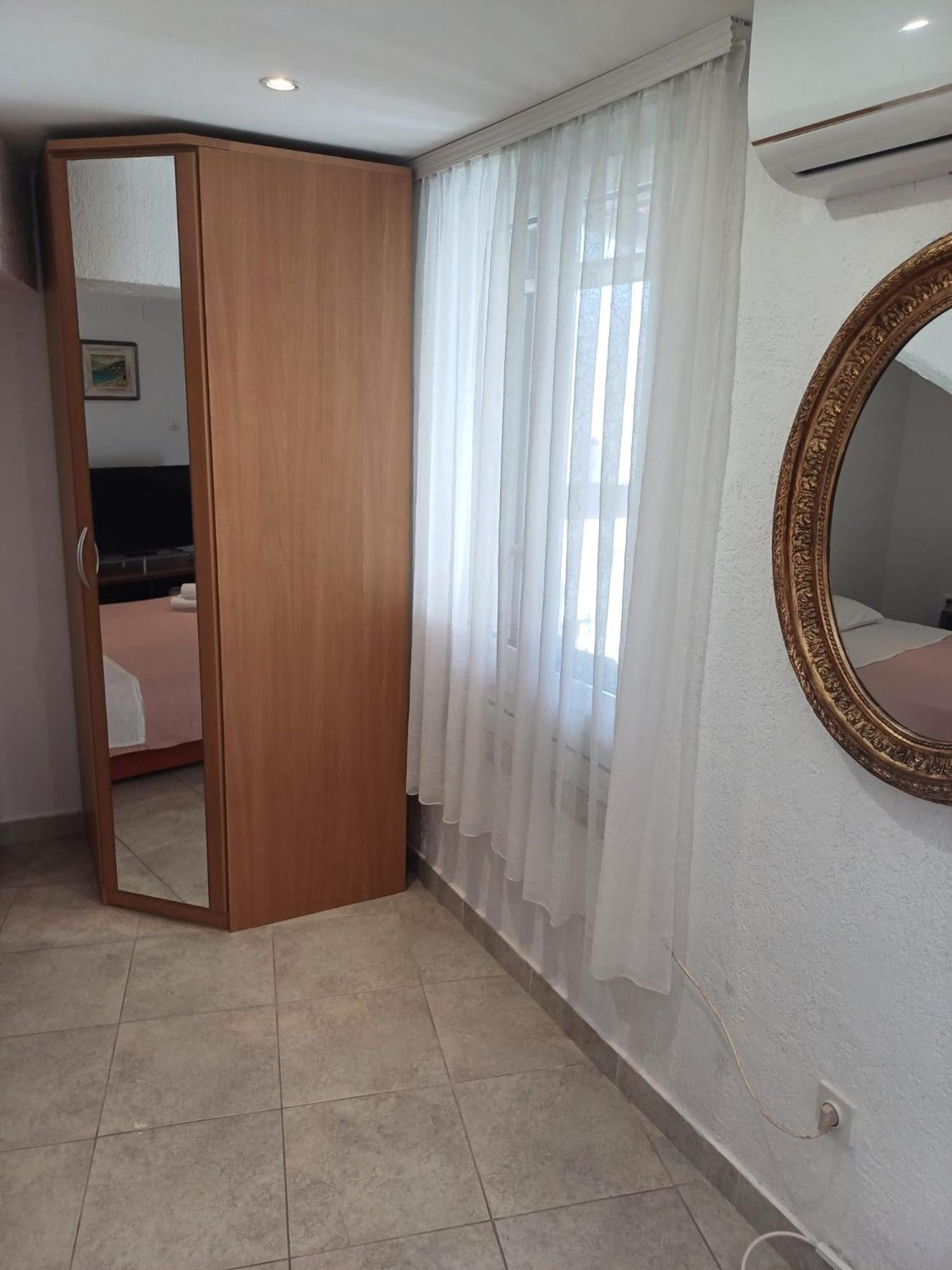 Apartment Bauk Draga Bašćanska エクステリア 写真